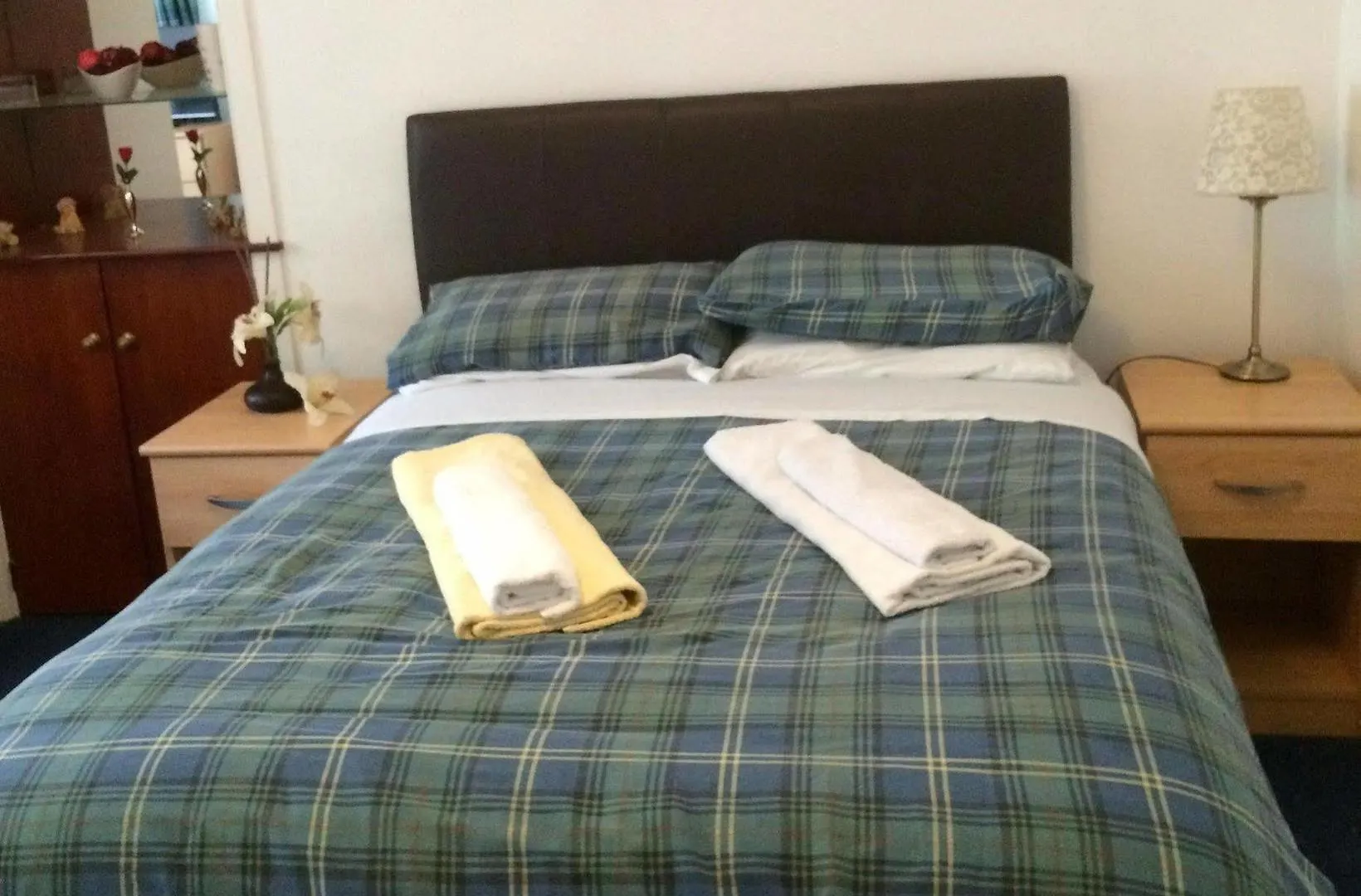 Armadale Guest House Aberdeen Bed & Breakfast