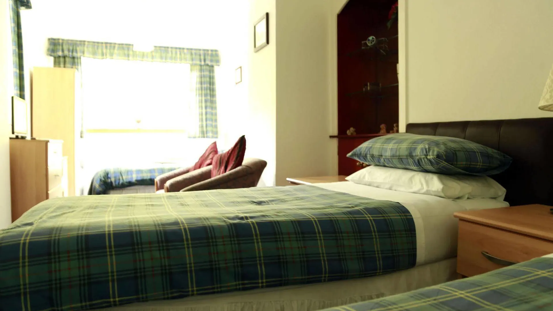 *** Bed & Breakfast Armadale Guest House Aberdeen United Kingdom