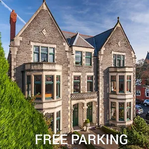 Lincoln House Private United Kingdom